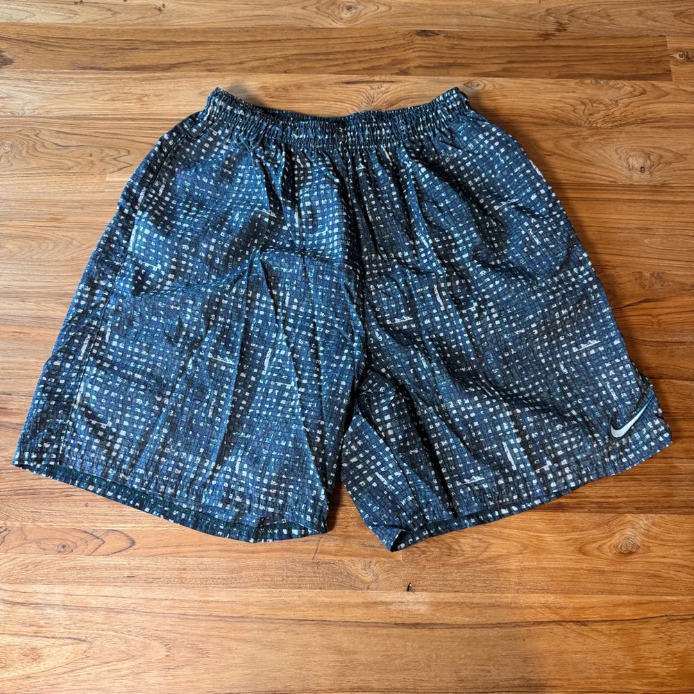 Vintage Nike Shorts Boys’ Large 12-14 Green Blue White Patterned